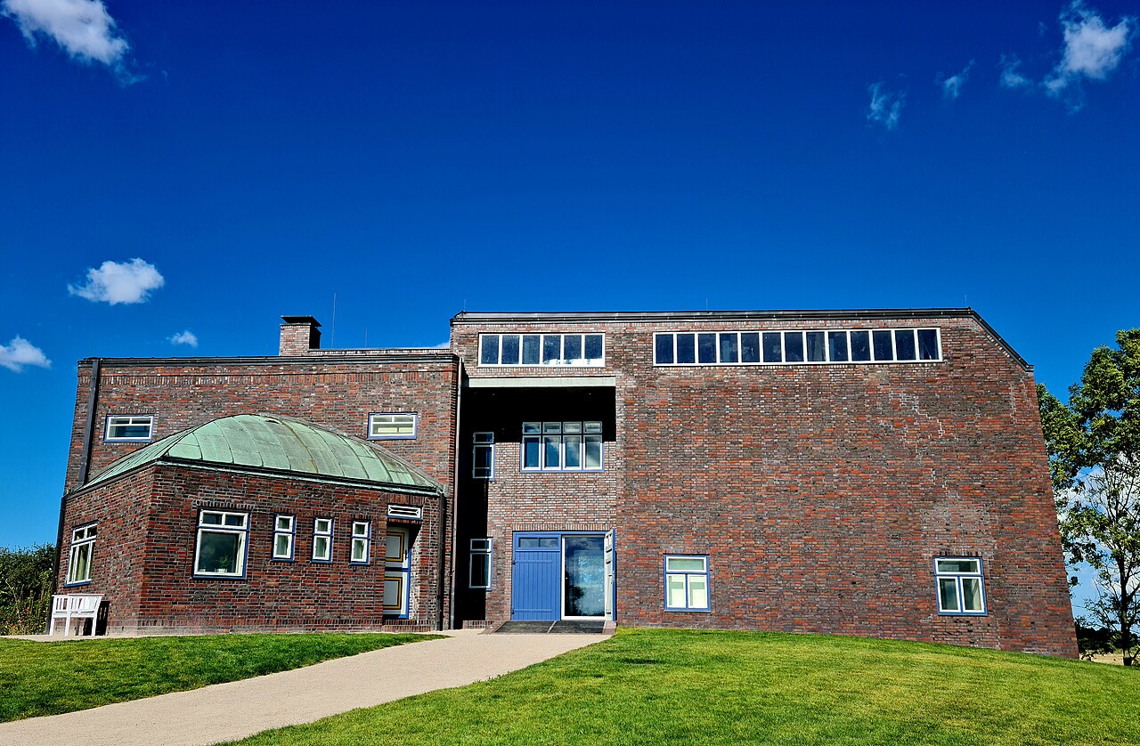 JensKunstfreund, CC BY-SA 4.0 , via Wikimedia Commons